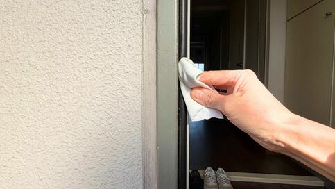 砂ボコリ、花粉…室内に汚れを持ち込まない「玄関掃除のコツ」4つ。たった数秒で差がつく意外な場所