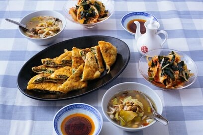 体重も食費も減る「やせる節約献立」。ギョーザの皮は油揚げで代用