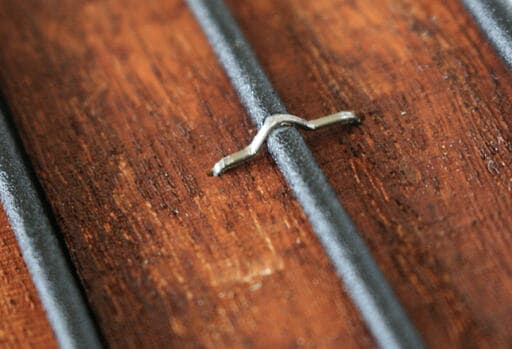 ワイヤーラックに固定