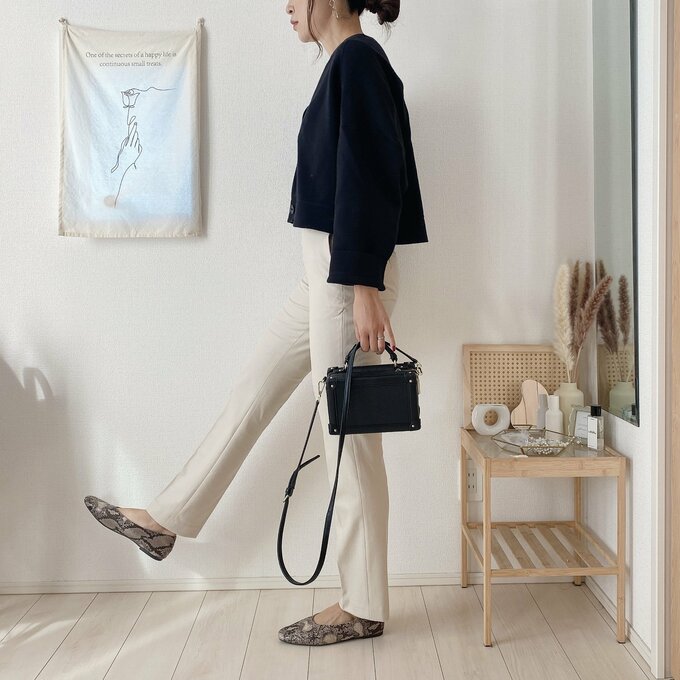 縦にも横にも伸びる2WAYストレッチ仕様