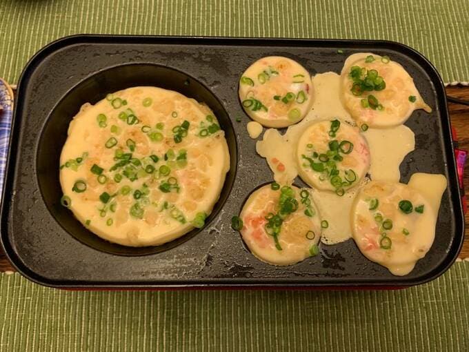 タコ焼き機に生地