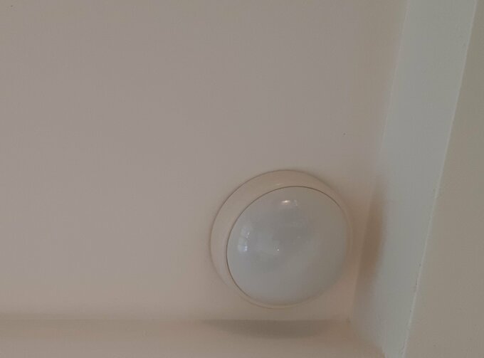 室内に設置された空間センサー