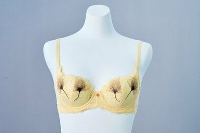 ノンワイヤーは胸がたるむ？40代以上の「ブラジャーの悩み」をプロが解消