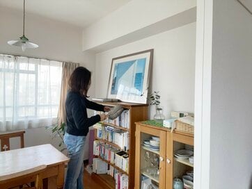 60歳ひとり暮らし、「シンプルな部屋づくり」のコツ3つ。インテリアは掃除のしやすさを優先