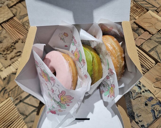 スタバ2024「SAKURAシリーズ」ドーナツ