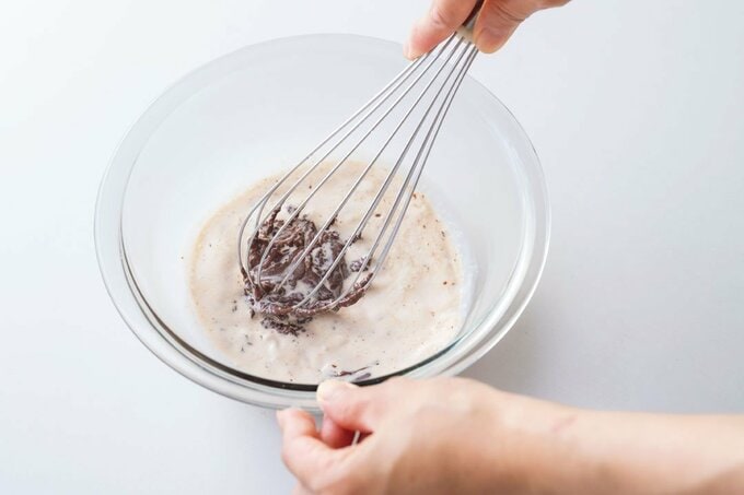 ボウルにチョコレート