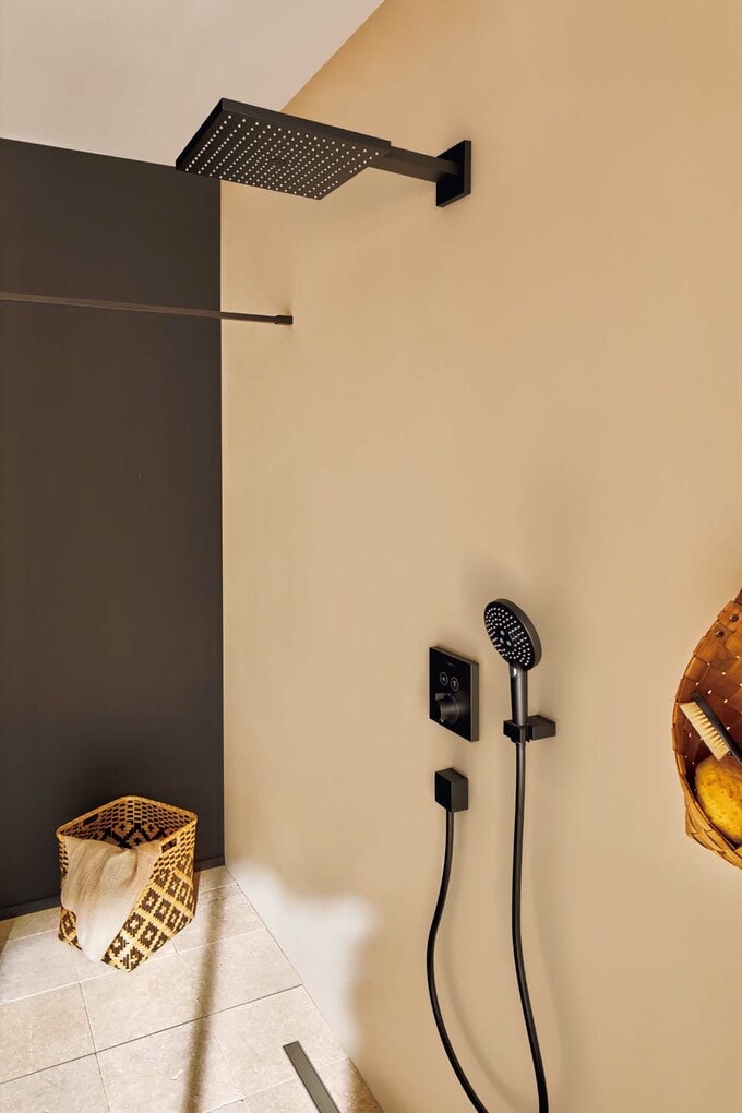 ハンスグローエのオーバーヘッドシャワー