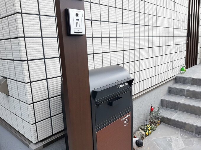 宅配ボックス