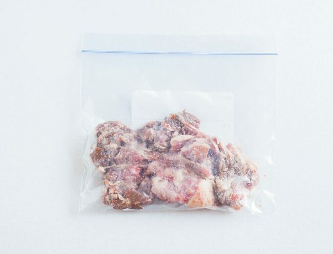 保存袋に牛肉