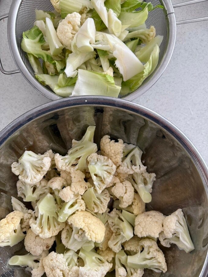 調理前のカリフラワー