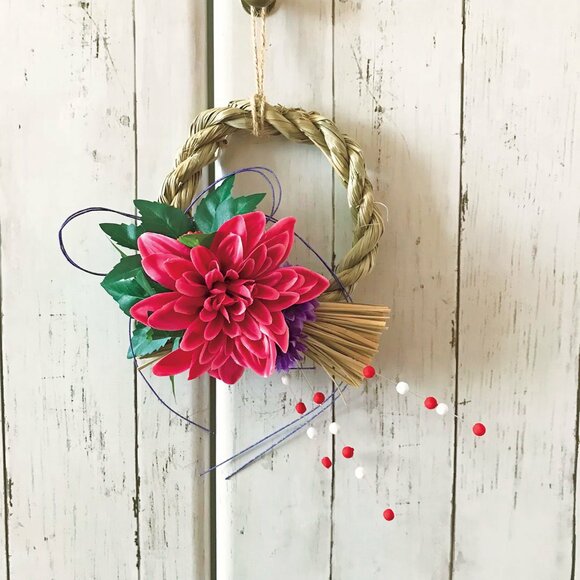 赤いお花しめ縄リース