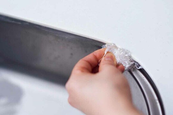 カーブや溝も洗いやすい