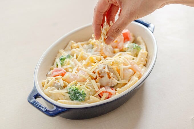 マカロニグラタン