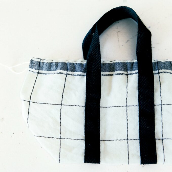 コットンテープはぐるりと底まで