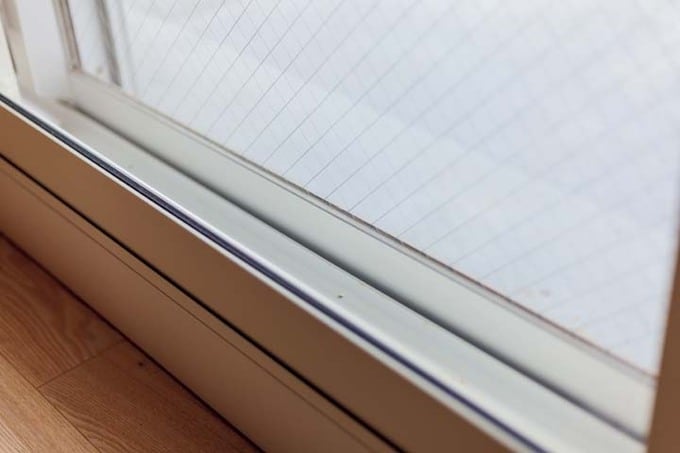 窓を二重サッシに変更