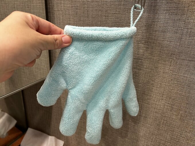 「ヘアドライ手袋（速乾、パステルカラー）（DAISO）」110円