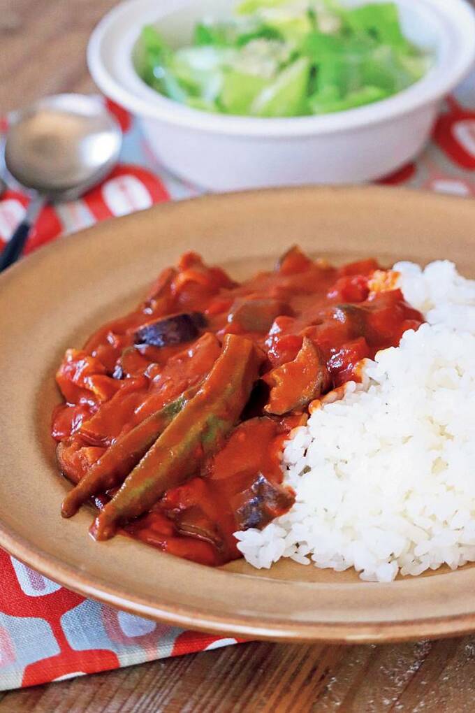 彩り鮮やかな野菜カレー