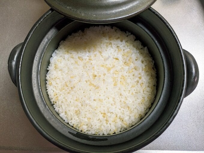 土鍋で炊いたごはん