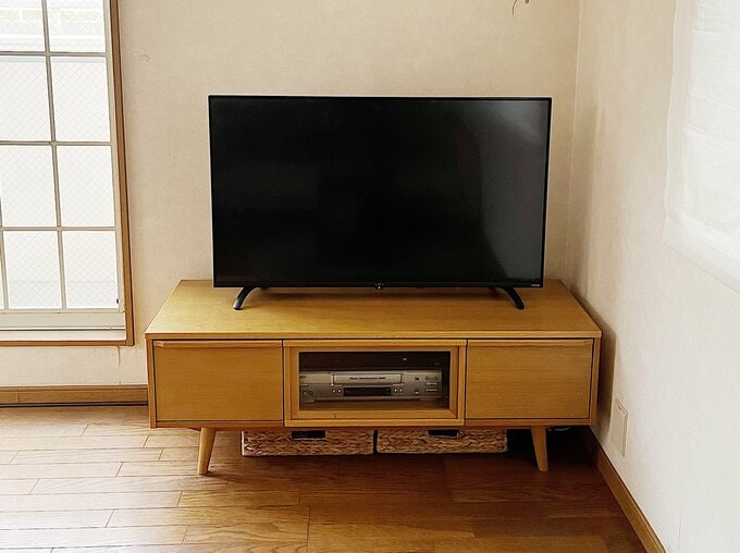 使うときだけカゴを引き出す