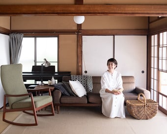 見える空間だけでもものを少なく。50代からの風とおしのよい暮らし方