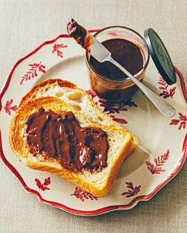 紅茶が薫る「アールグレイチョコスプレッド」レシピ。材料4つで完成