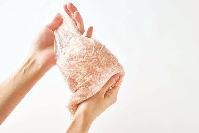 ポリ袋で鶏団子