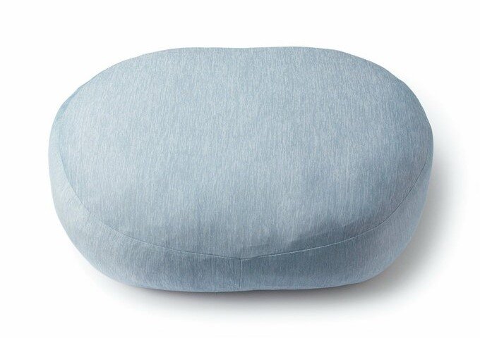 背当てにもなるひんやりマルチクッション（無印良品）