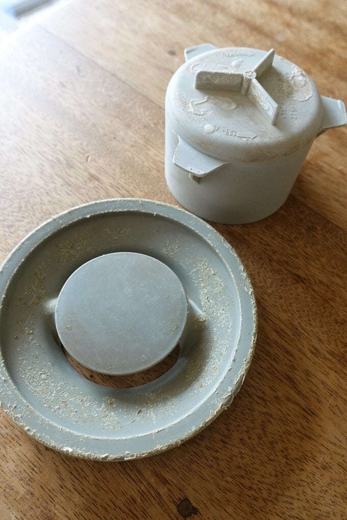 元の排水キャップ