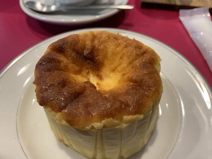 バスクチーズケーキ