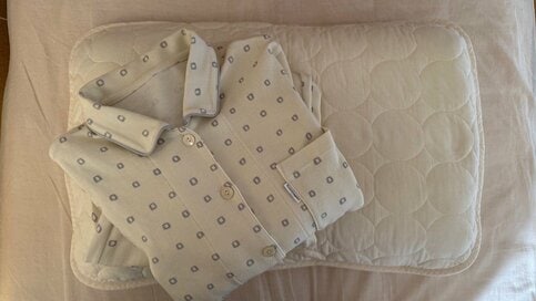 50代、パジャマも寝具も「1枚」でいい。「朝洗えば夜乾く」ため込まない暮らしへ