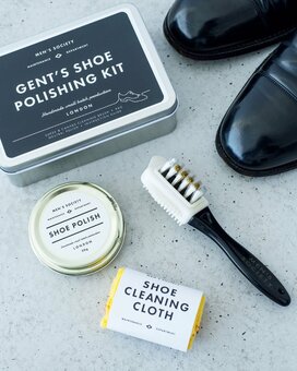 おしゃれなシューケアセットにタンブラー。男性にあげたいプレゼント