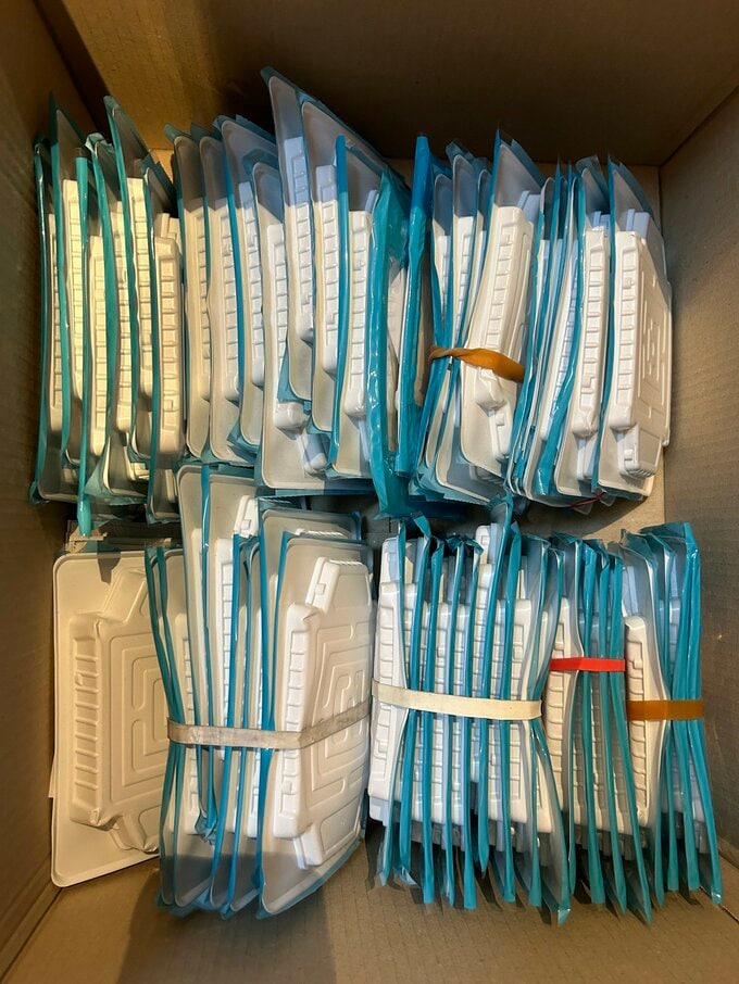 アルバム用に印刷した大量の写真