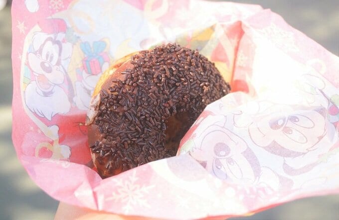 チョコドーナッツ