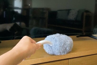今すぐ買いたい「掃除グッズの名品」3選。無印良品の大人気スポンジを“斜めにカットして使う”コツも