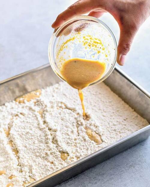 バットに小麦粉