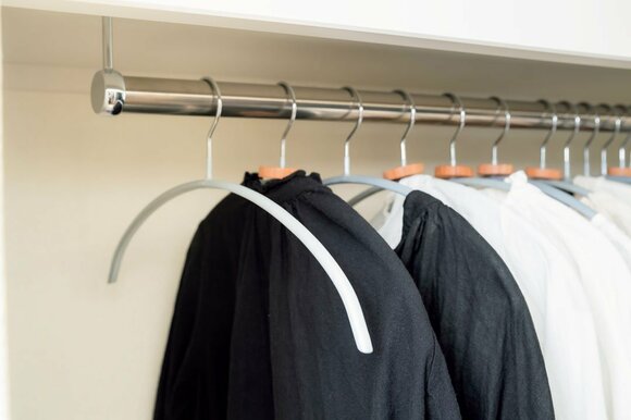クローゼットと衣類ハンガー