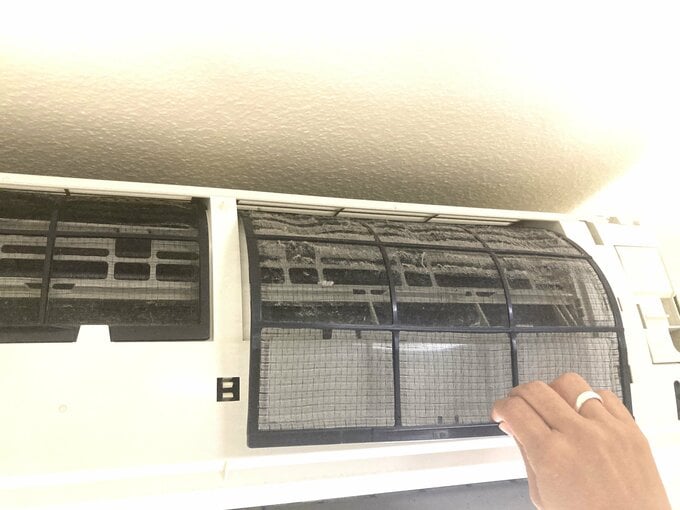 フィルターを外して洗う