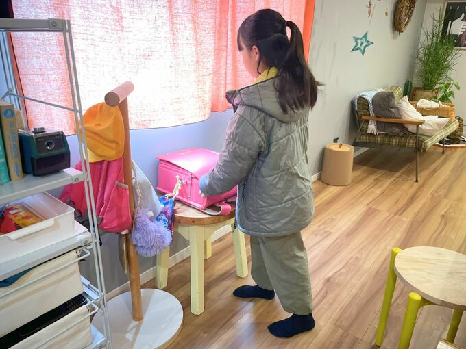 帰宅後、ランドセルを定位置に“置くだけ”