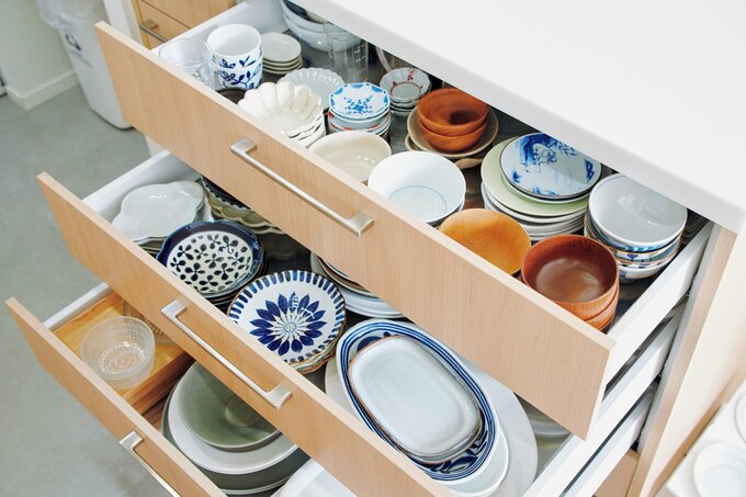 現在のTsunさんの食器棚