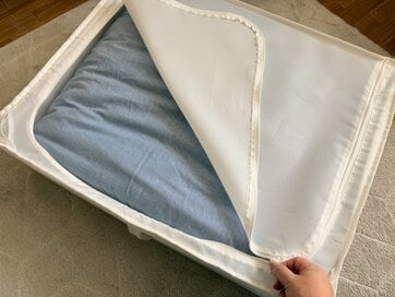 布団の圧縮や、フタつき収納ケース…50代夫婦「やめてよかったこと」。イケアの収納グッズが大活躍
