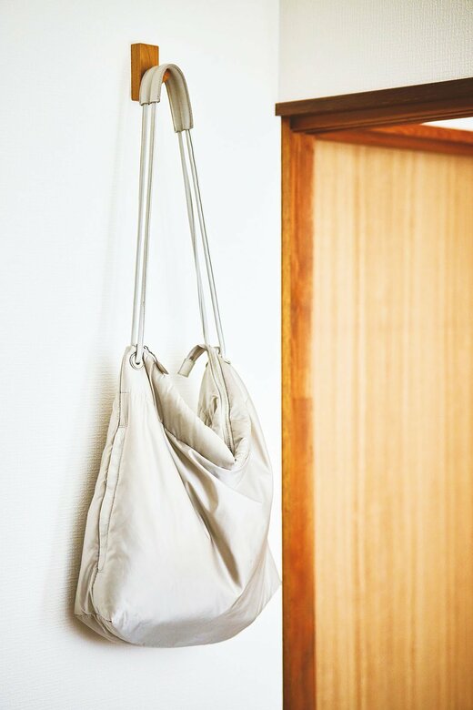 秋冬用ナイロン製バッグ