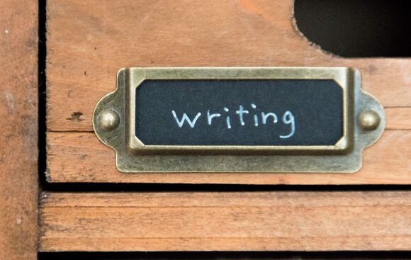 ネームプレートに差し込んだだけ