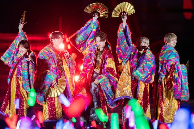 東京・増上寺でファンクラブ限定イベントを開催したKEY TO LIT