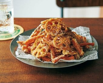 山本ゆりさんのフライドニンジン＆レンコン。野菜嫌いの子どもでもパクパク