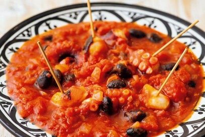 8分で完成する「タコのトマト煮」。ゆでダコを使えばさらに時短に