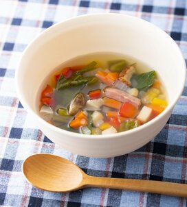 20kg減のダイエットコーチが繰り返しつくる「やせスープ」。朝に食べるのがいい