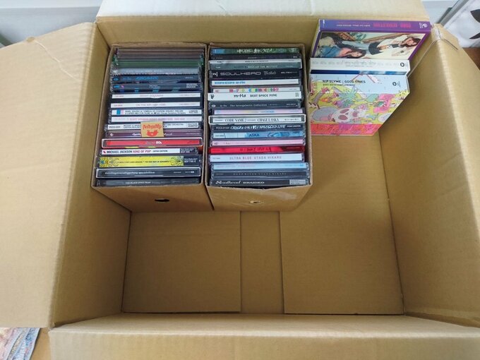 CDの段ボールゆる捨て後