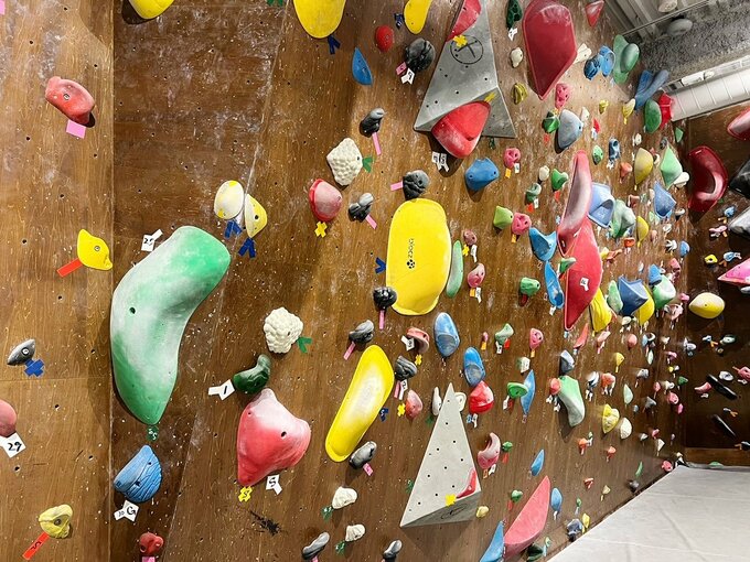 ボルダリングの壁