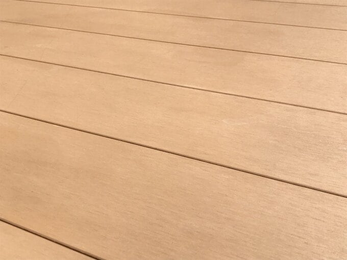 きれいになったウッドデッキ