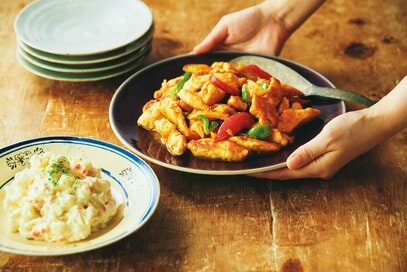 1週間5000円の夕飯献立リスト。業務スーパーの10食材をムダなく使いまわし